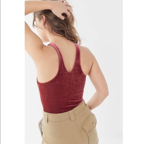 Urban Outfitters Out from Under Burgundy Crop Top NWT - Picture 11 of 15